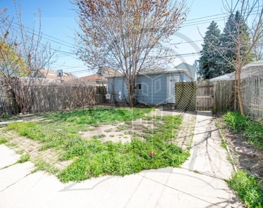 5051 W Berenice - Photo Thumbnail 9