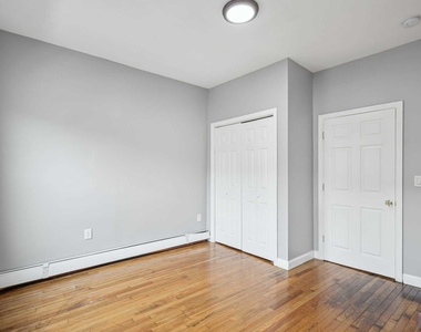 35 Bostwick Avenue - Photo Thumbnail 10