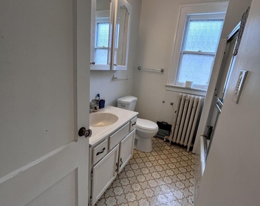 604 Morris Street - Photo Thumbnail 7