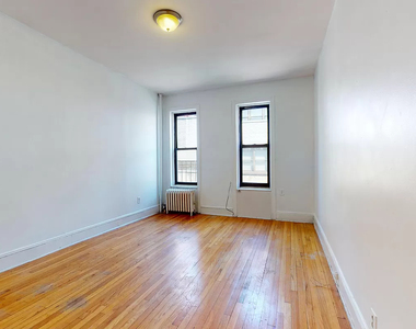 315 East 93rd Street 4C - Photo Thumbnail 1