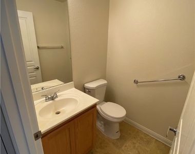 8721 Brindisi Park Avenue - Photo Thumbnail 5