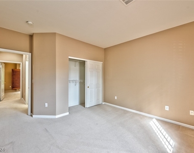 11409 Orazio Drive - Photo Thumbnail 12