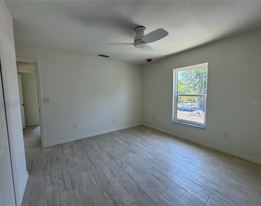 1425 Coral Ridge Drive - Photo Thumbnail 15