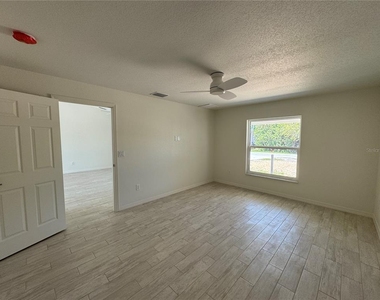 1425 Coral Ridge Drive - Photo Thumbnail 11