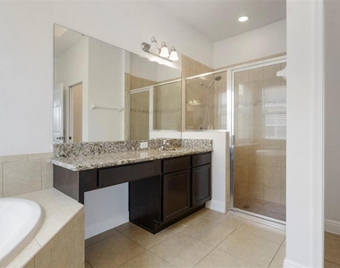 4475 Biscayne Breeze Way - Photo Thumbnail 14