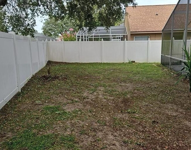 15909 Green Cove Boulevard - Photo Thumbnail 22