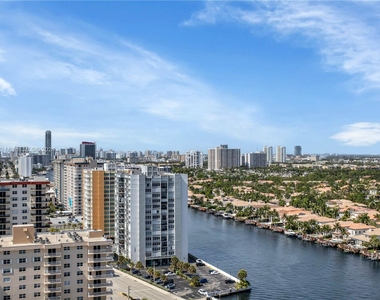 1201 S Ocean Dr - Photo Thumbnail 1