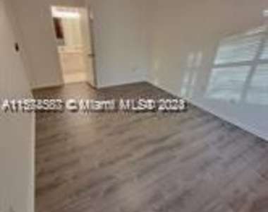 15515 N Miami Lakeway N - Photo Thumbnail 26