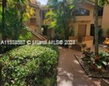 15515 N Miami Lakeway N - Photo Thumbnail 4