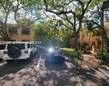 15515 N Miami Lakeway N - Photo Thumbnail 6