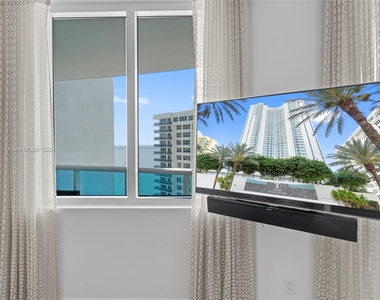 2711 S Ocean Dr - Photo Thumbnail 41