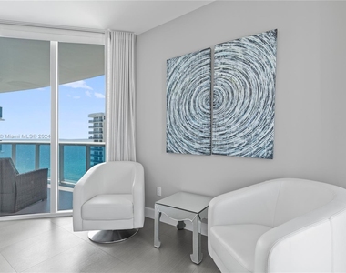 2711 S Ocean Dr - Photo Thumbnail 20