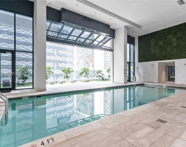 1010 Brickell Ave - Photo Thumbnail 39