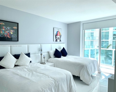 250 Sunny Isles Blvd - Photo Thumbnail 25