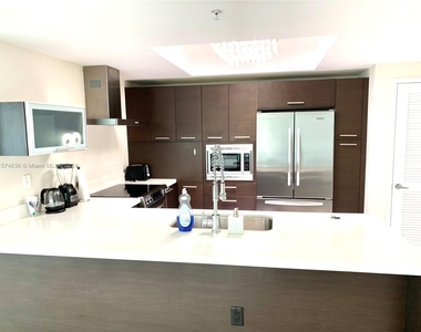 250 Sunny Isles Blvd - Photo Thumbnail 24