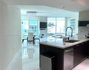 250 Sunny Isles Blvd - Photo Thumbnail 5