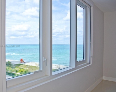 2301 Collins Ave - Photo Thumbnail 0