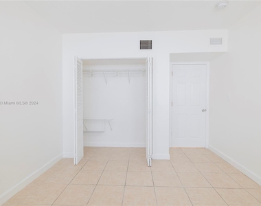 1025 Sw 7th Ave - Photo Thumbnail 15