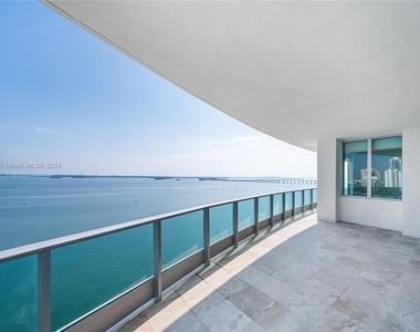 1331 Brickell Bay Dr - Photo Thumbnail 2