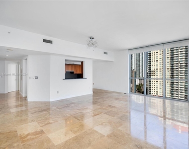 1331 Brickell Bay Dr - Photo Thumbnail 9