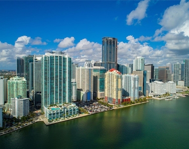 1331 Brickell Bay Dr - Photo Thumbnail 25