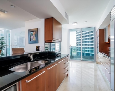 1331 Brickell Bay Dr - Photo Thumbnail 9