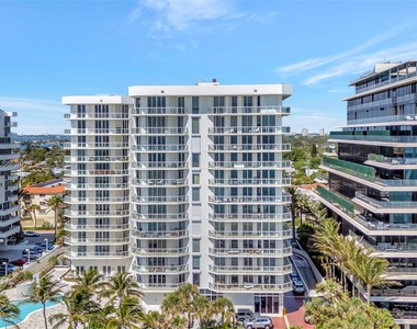 8925 Collins Ave - Photo Thumbnail 25