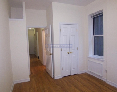 137 West 82nd Street - Photo Thumbnail 2