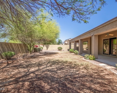 41008 N Republic Way - Photo Thumbnail 45