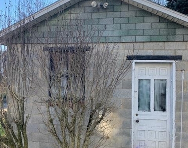 192 Derby Street - Photo Thumbnail 14