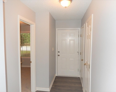 1454 Cimarron Parkway - Photo Thumbnail 3