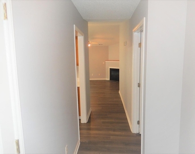 1454 Cimarron Parkway - Photo Thumbnail 2