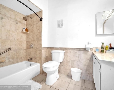 740 E Coco Plum Cir - Photo Thumbnail 23