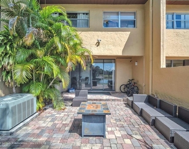 740 E Coco Plum Cir - Photo Thumbnail 5