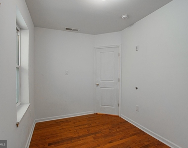 1631 Germantown Avenue - Photo Thumbnail 23