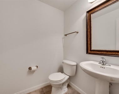 3119 Carlisle Street - Photo Thumbnail 10