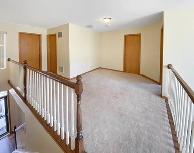 378 N Patriot Drive - Photo Thumbnail 5