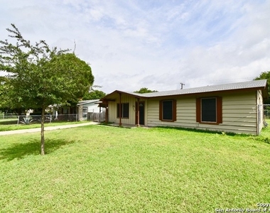 6903 Tallahasse Dr - Photo Thumbnail 1