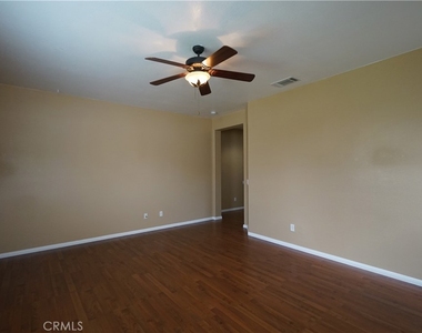 1833 English Oak Way - Photo Thumbnail 20