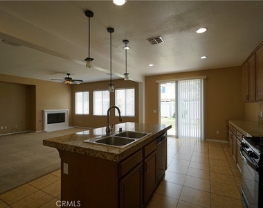 1833 English Oak Way - Photo Thumbnail 9