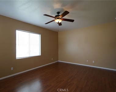 1833 English Oak Way - Photo Thumbnail 33