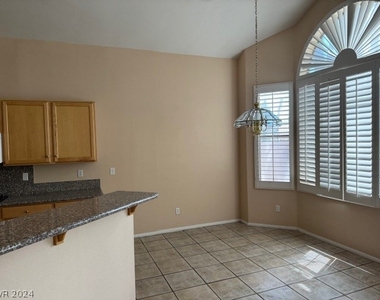 9905 Dusty Winds Avenue - Photo Thumbnail 9