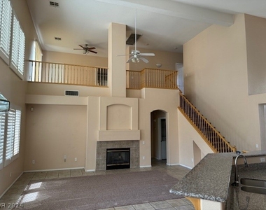 9905 Dusty Winds Avenue - Photo Thumbnail 10