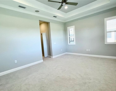 10933 Trevino Street - Photo Thumbnail 9