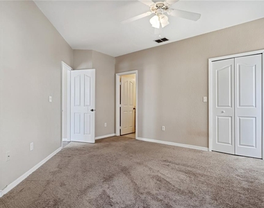 5511 Legacy Crescent Place - Photo Thumbnail 13