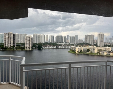 18081 Biscayne Blvd - Photo Thumbnail 22