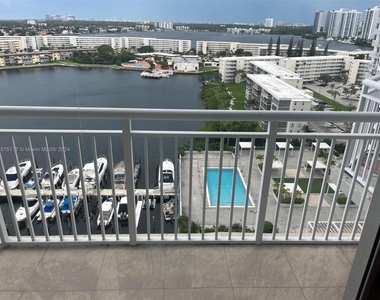 18081 Biscayne Blvd - Photo Thumbnail 7