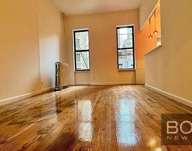 304 West 104th Street - Photo Thumbnail 12