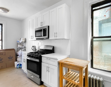 169 East 105th Street - Photo Thumbnail 9