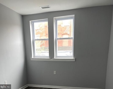 1301 Point Breeze Ave - Photo Thumbnail 8